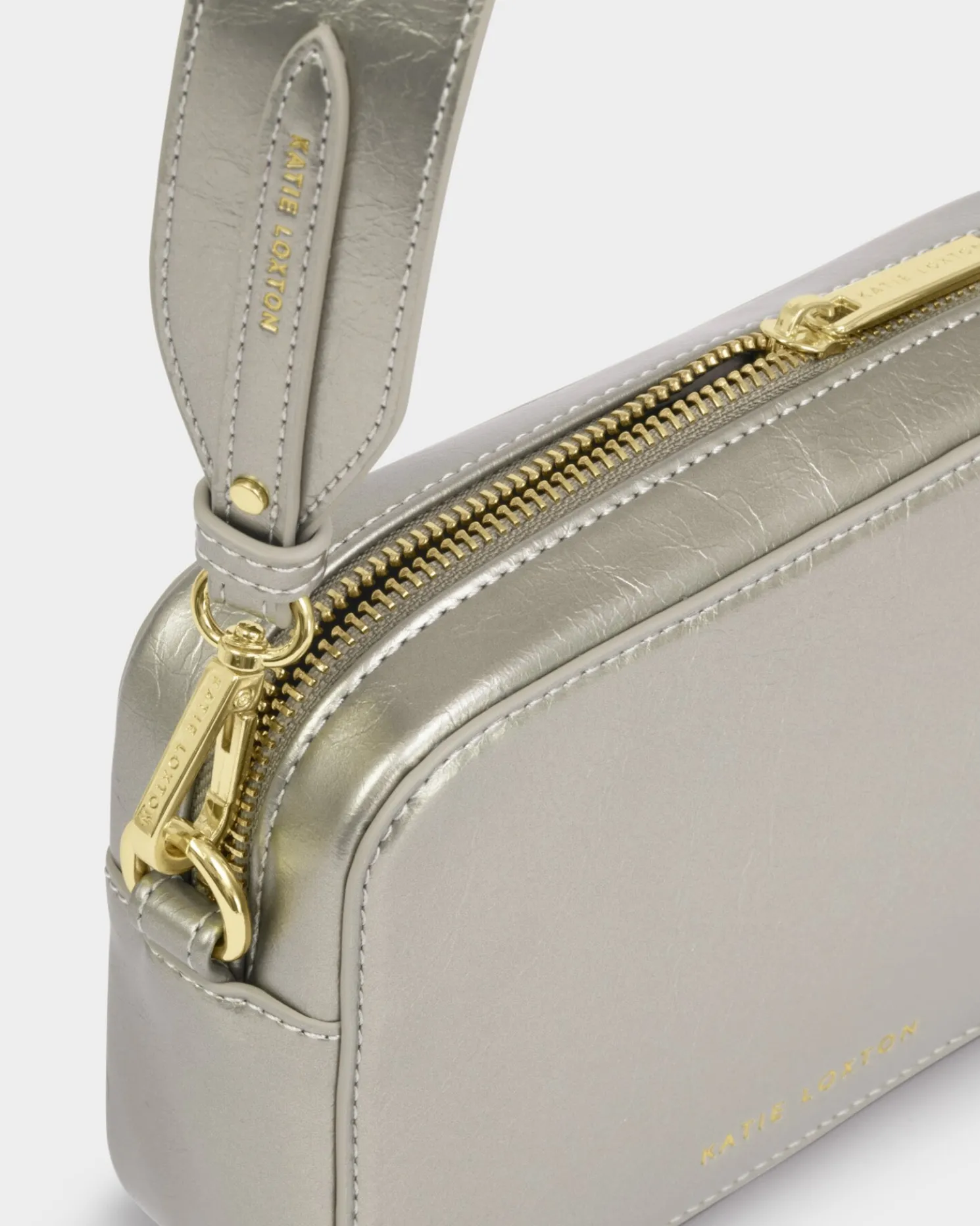 Avery Small Crossbody Bag