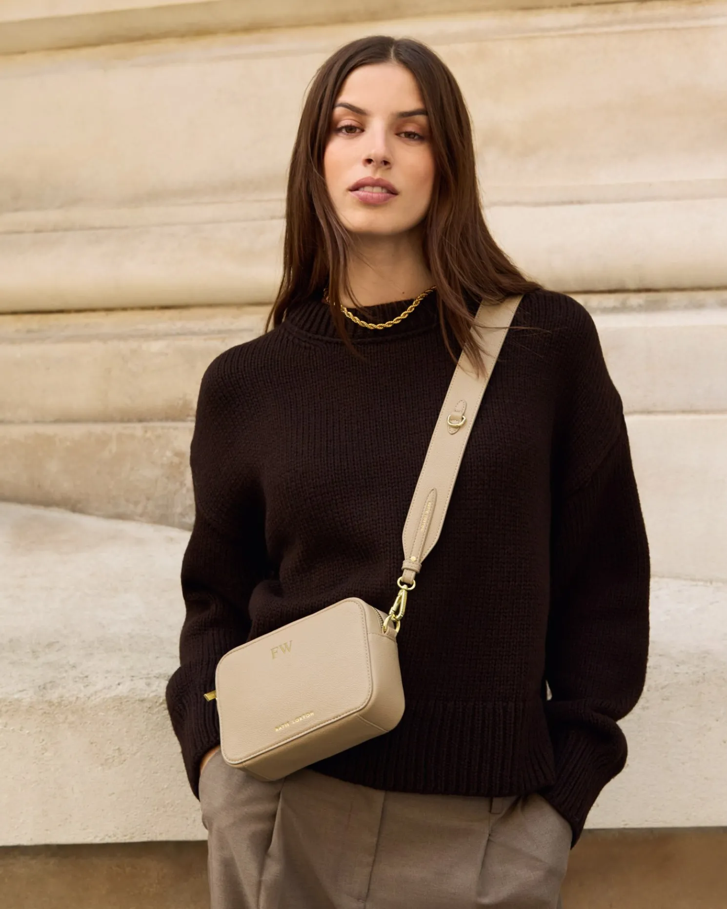 Avery Small Crossbody Bag