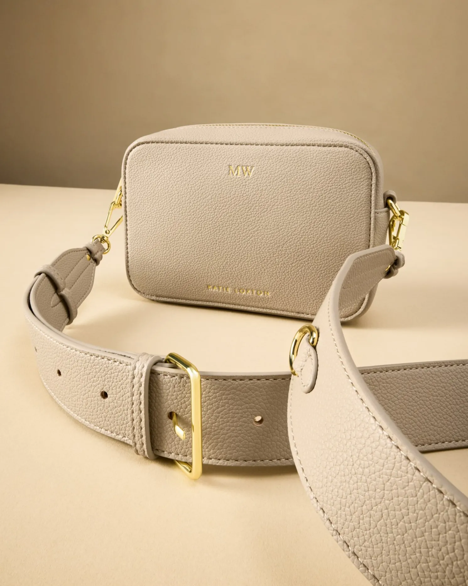 Avery Small Crossbody Bag