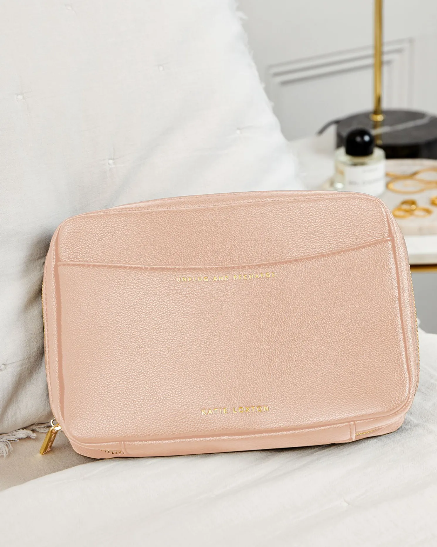 Cable Organiser 'Unplug And Recharge'