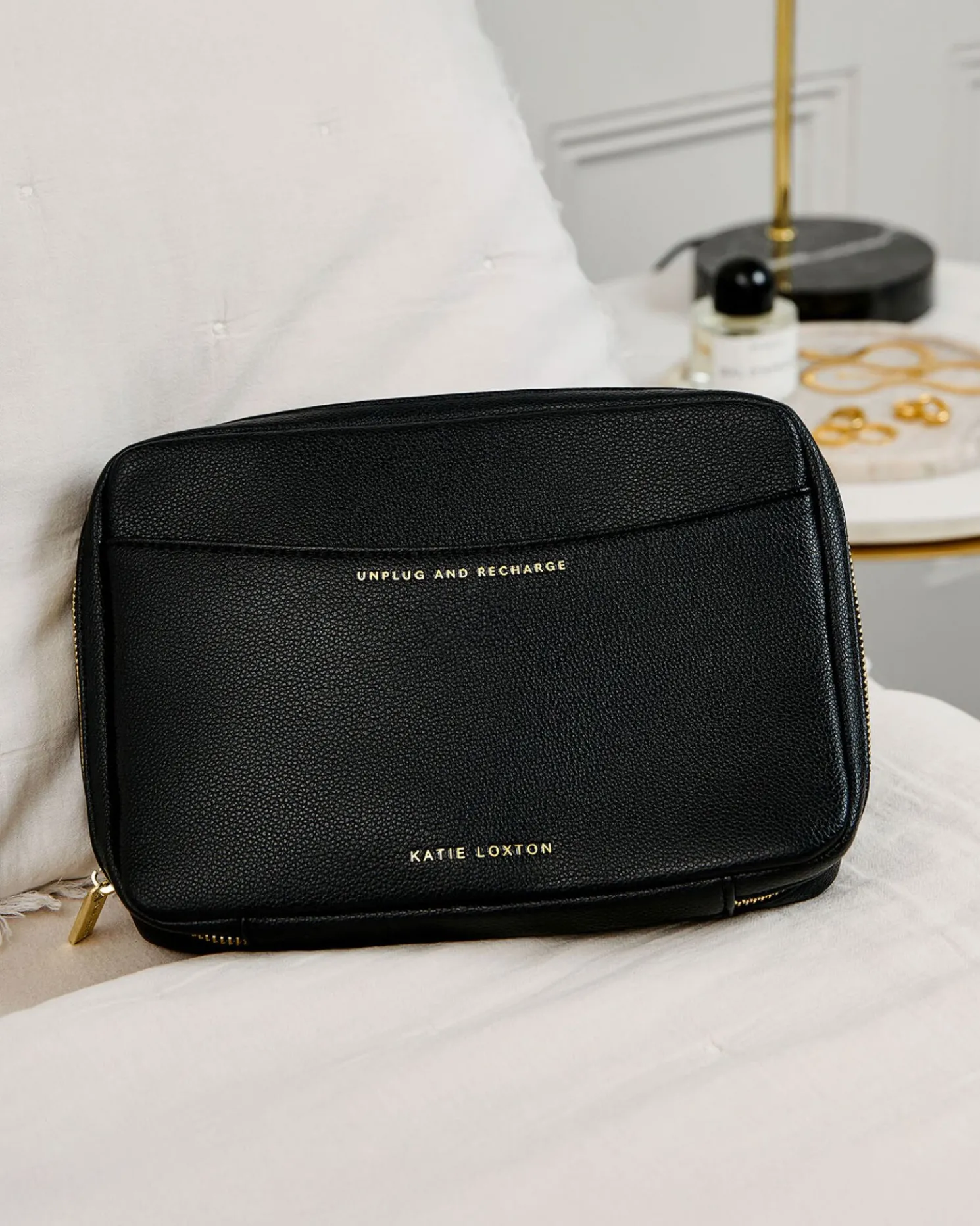 Cable Organiser 'Unplug And Recharge'