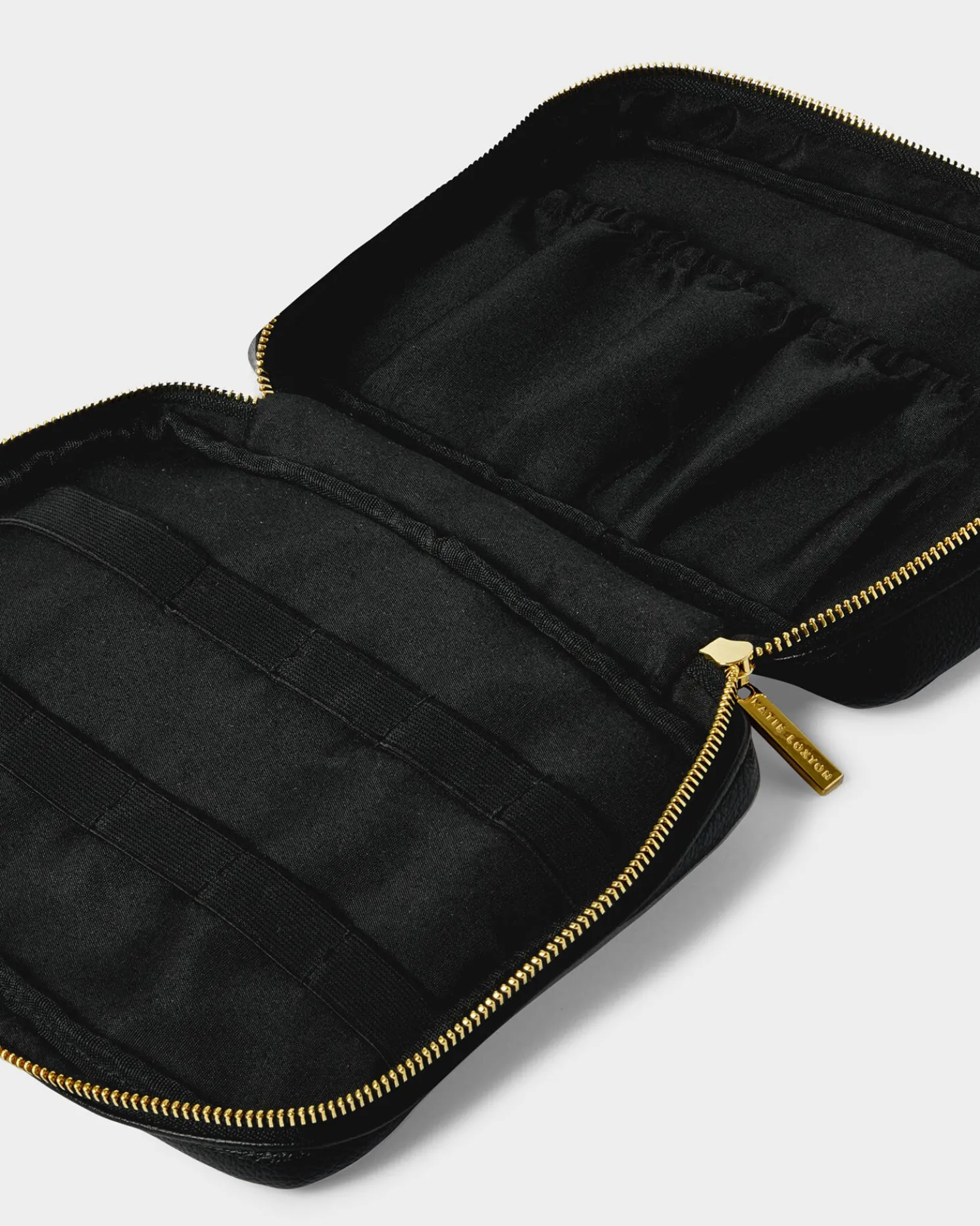 Cable Organiser 'Unplug And Recharge'