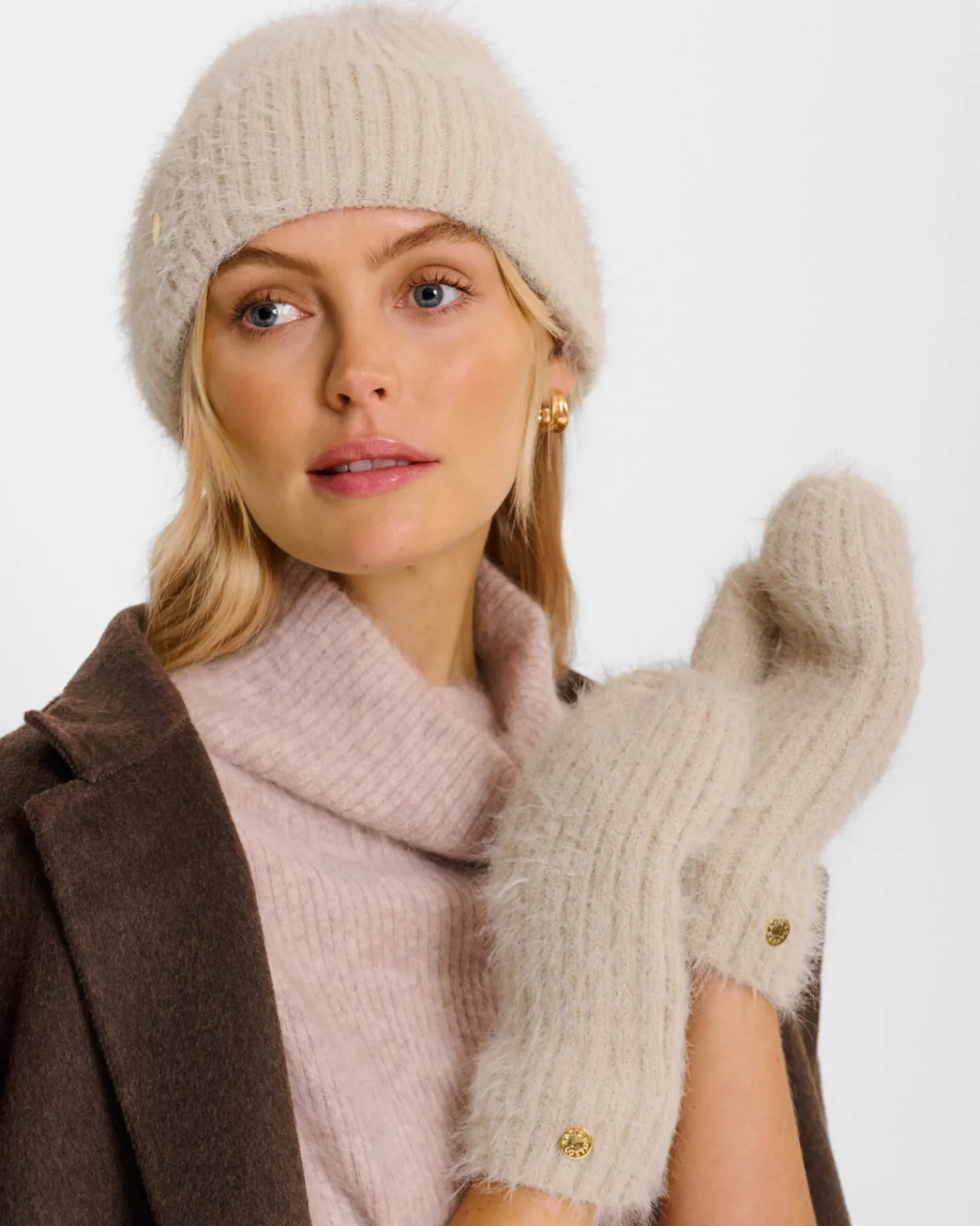 Gift Boxed Hat & Mittens Set