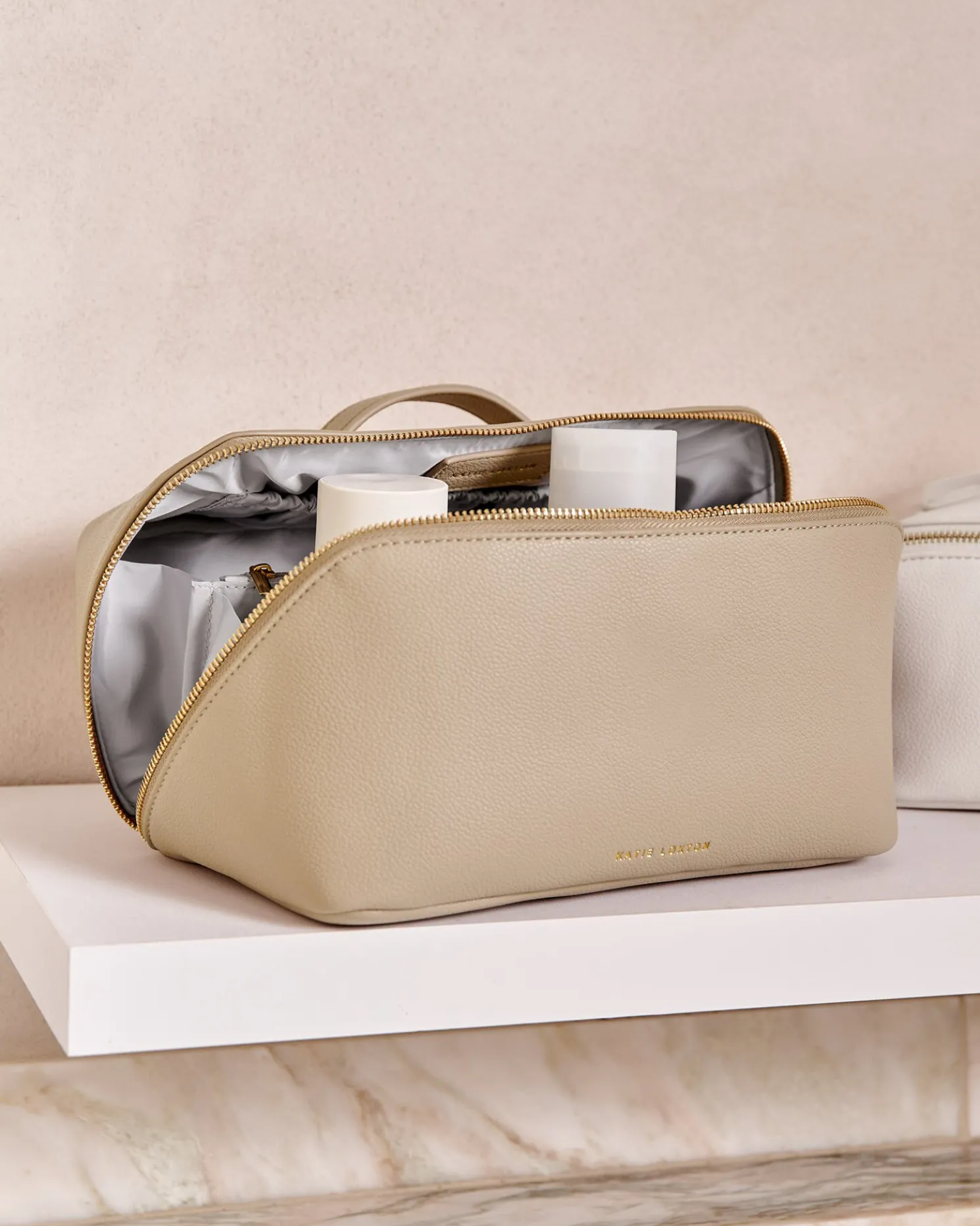 Large Make Up & Wash Bag