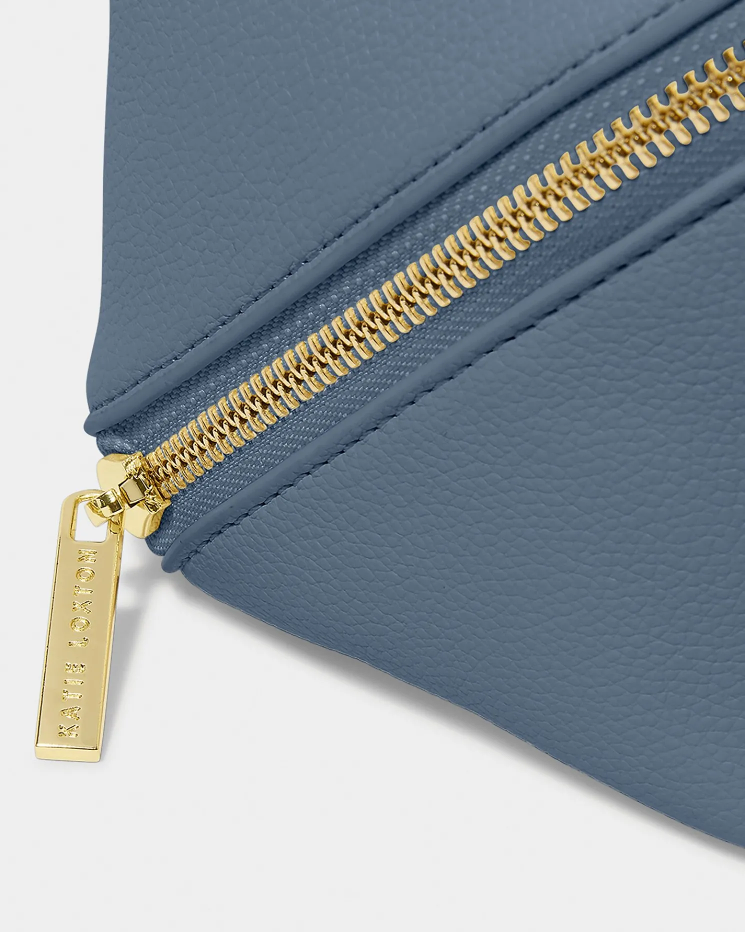 Medium Make Up And Wash Bag