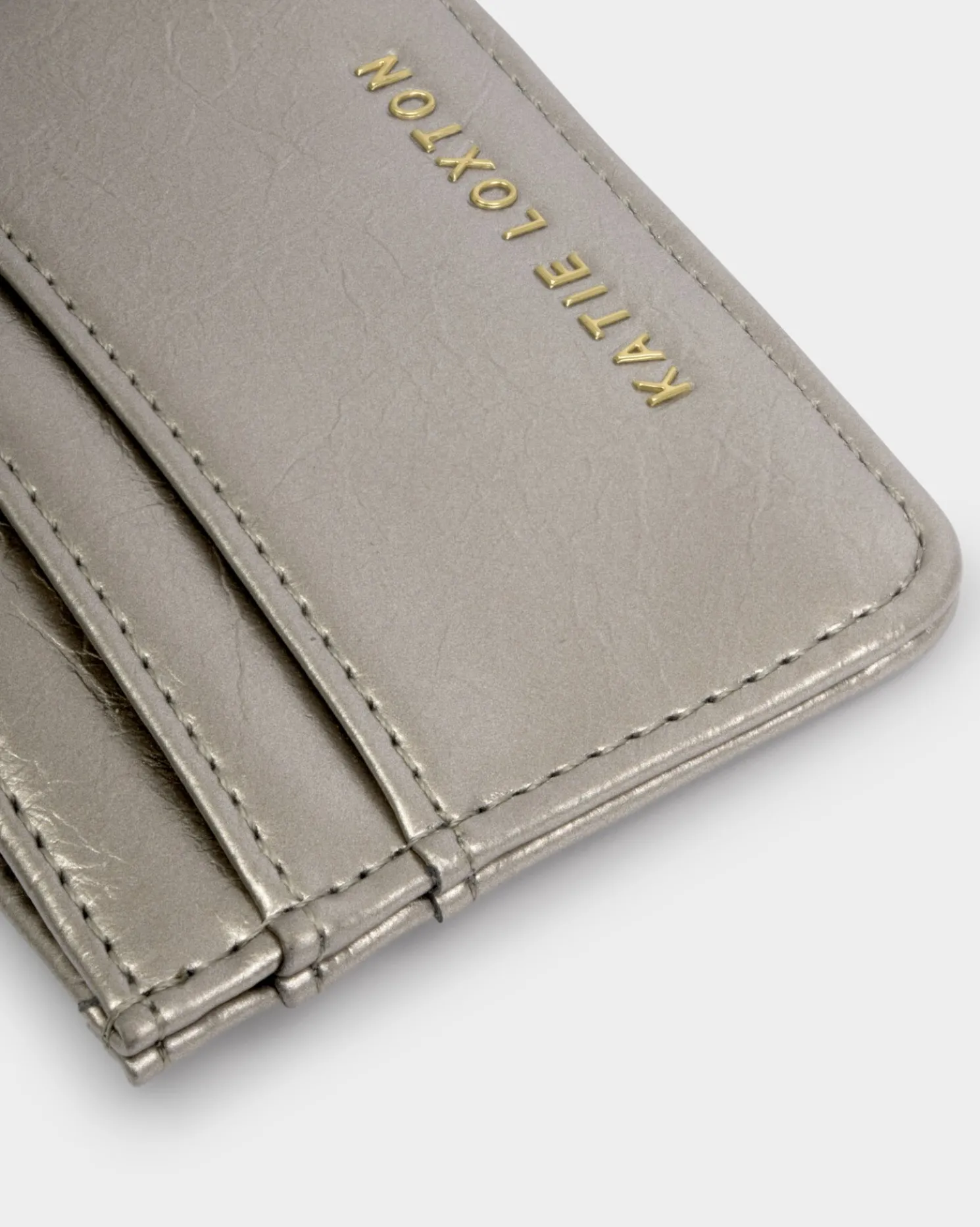 Nova Patent Crackle Card Holder