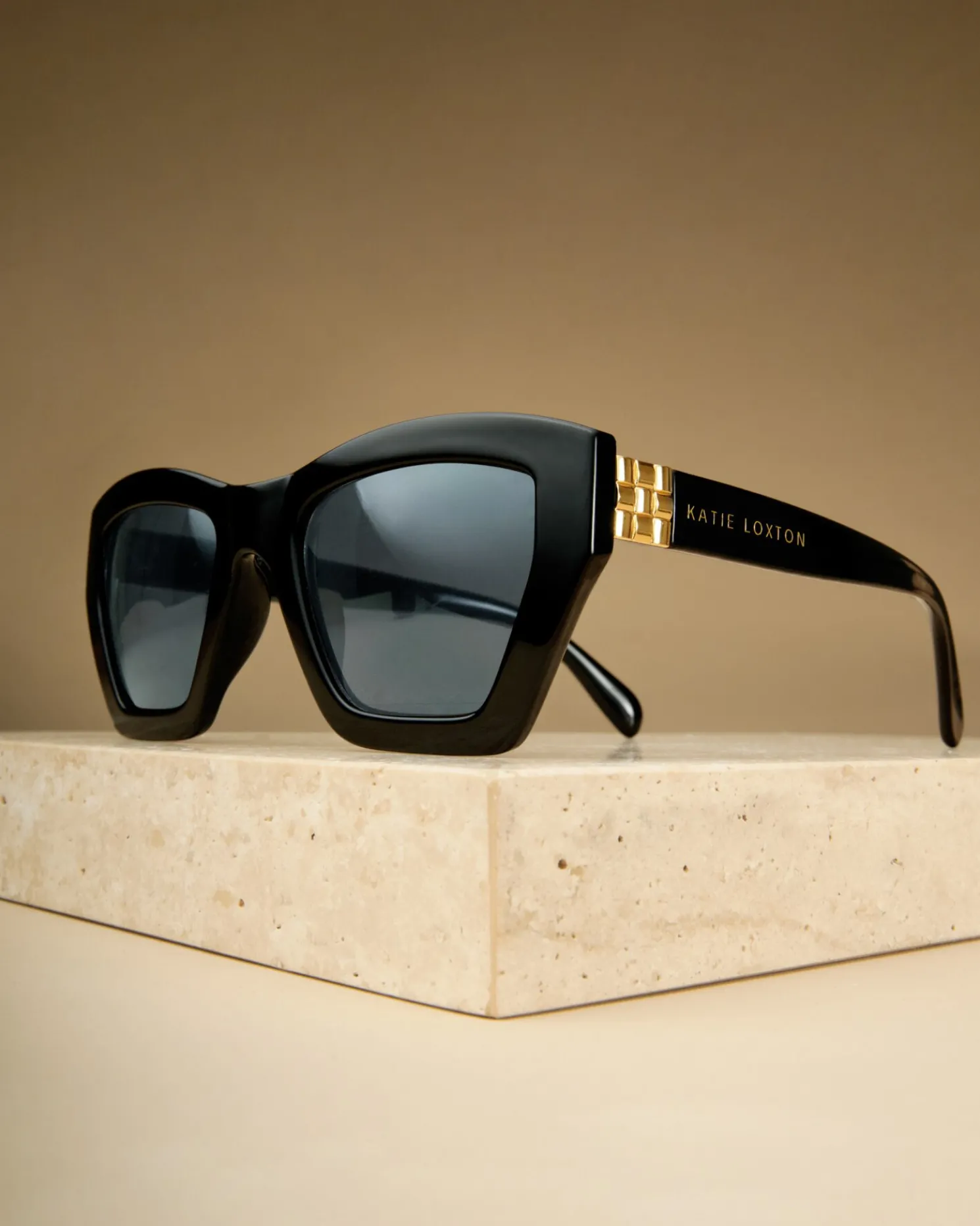 Palma Oversized Cat-Eye Sunglasses