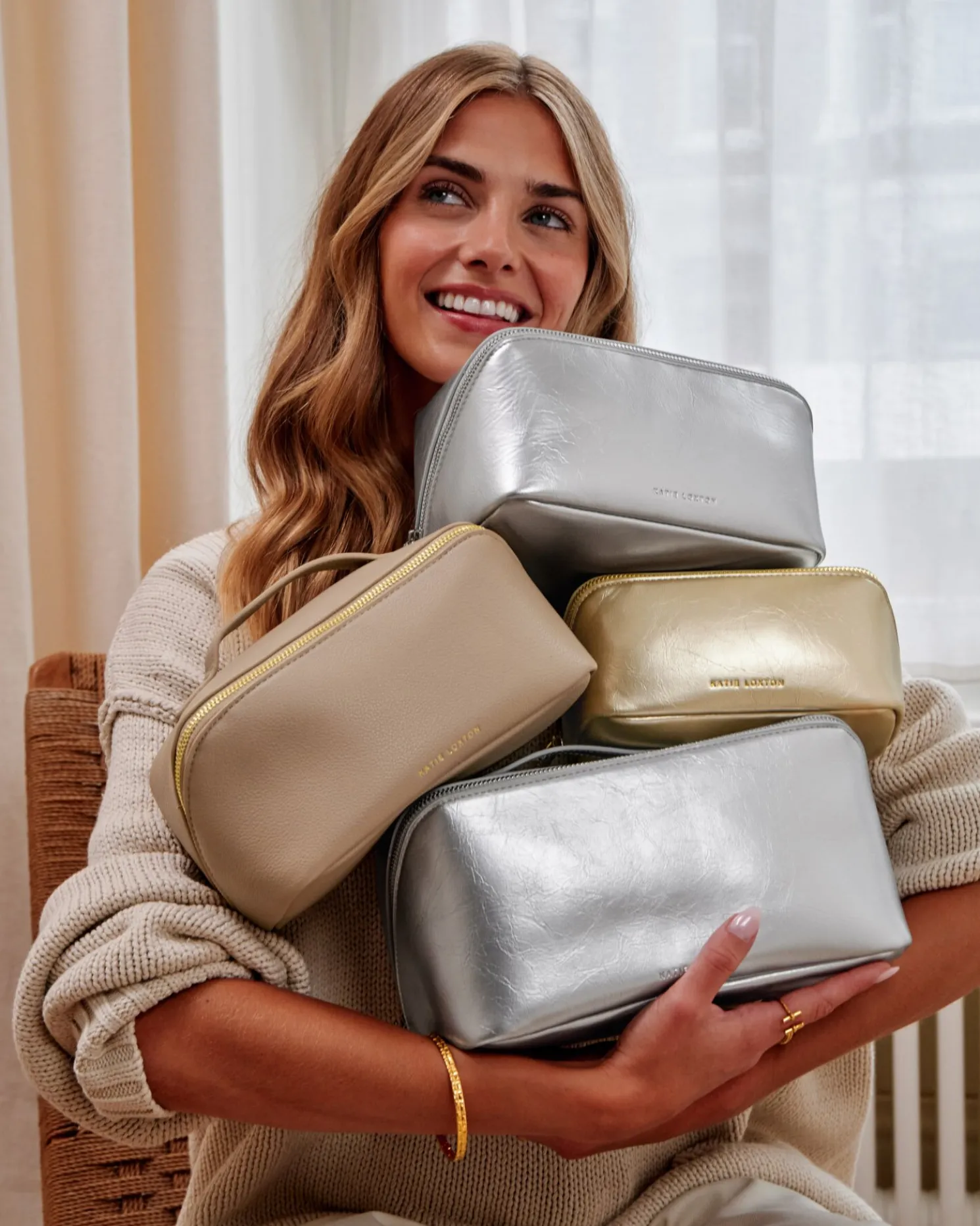 Patent Crackle Fold-Out Mirror Makeup Bag