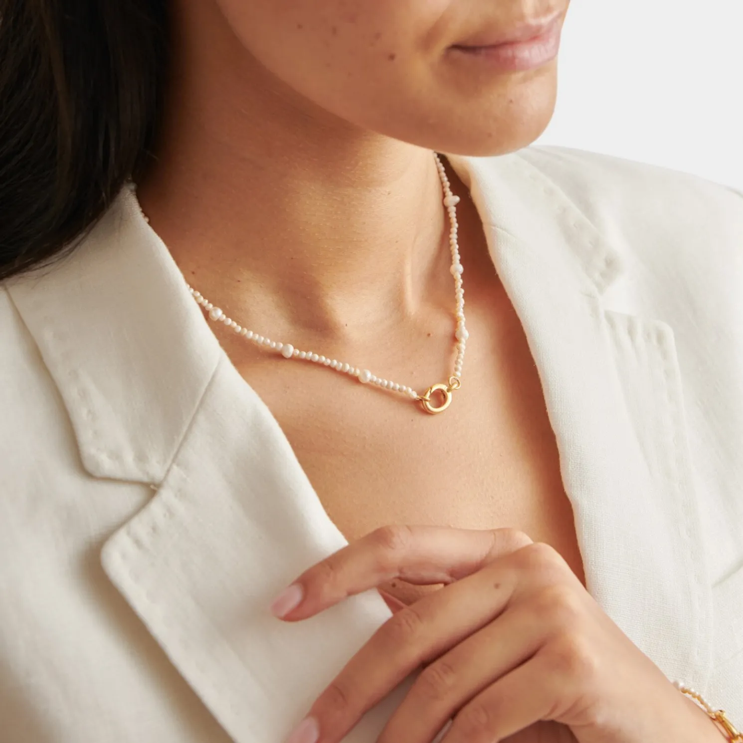 Pearl Glow Waterproof Gold Choker