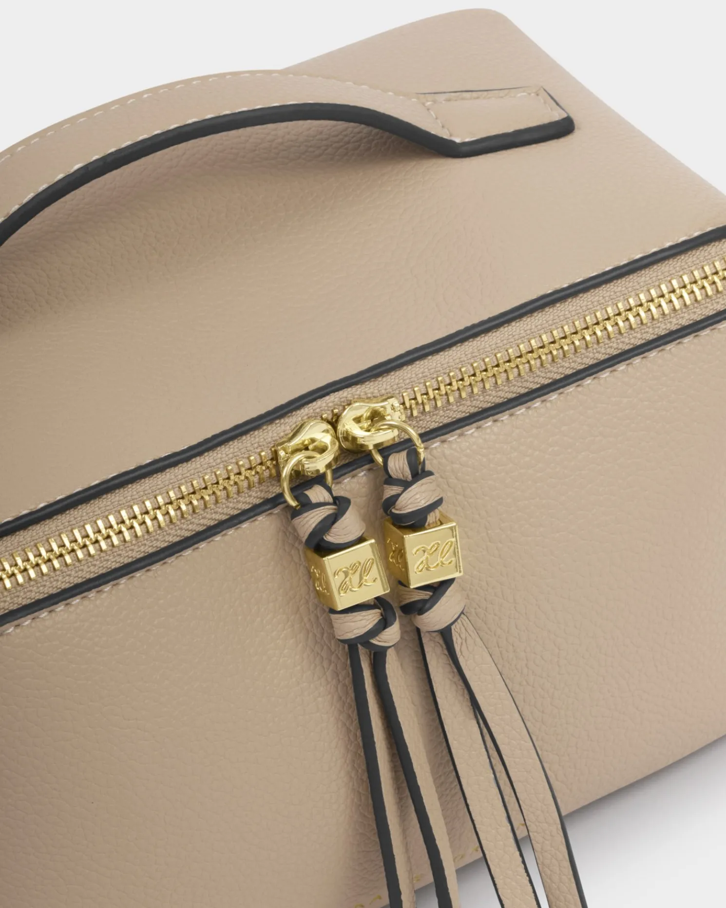 Soho Medium Makeup & Wash Bag