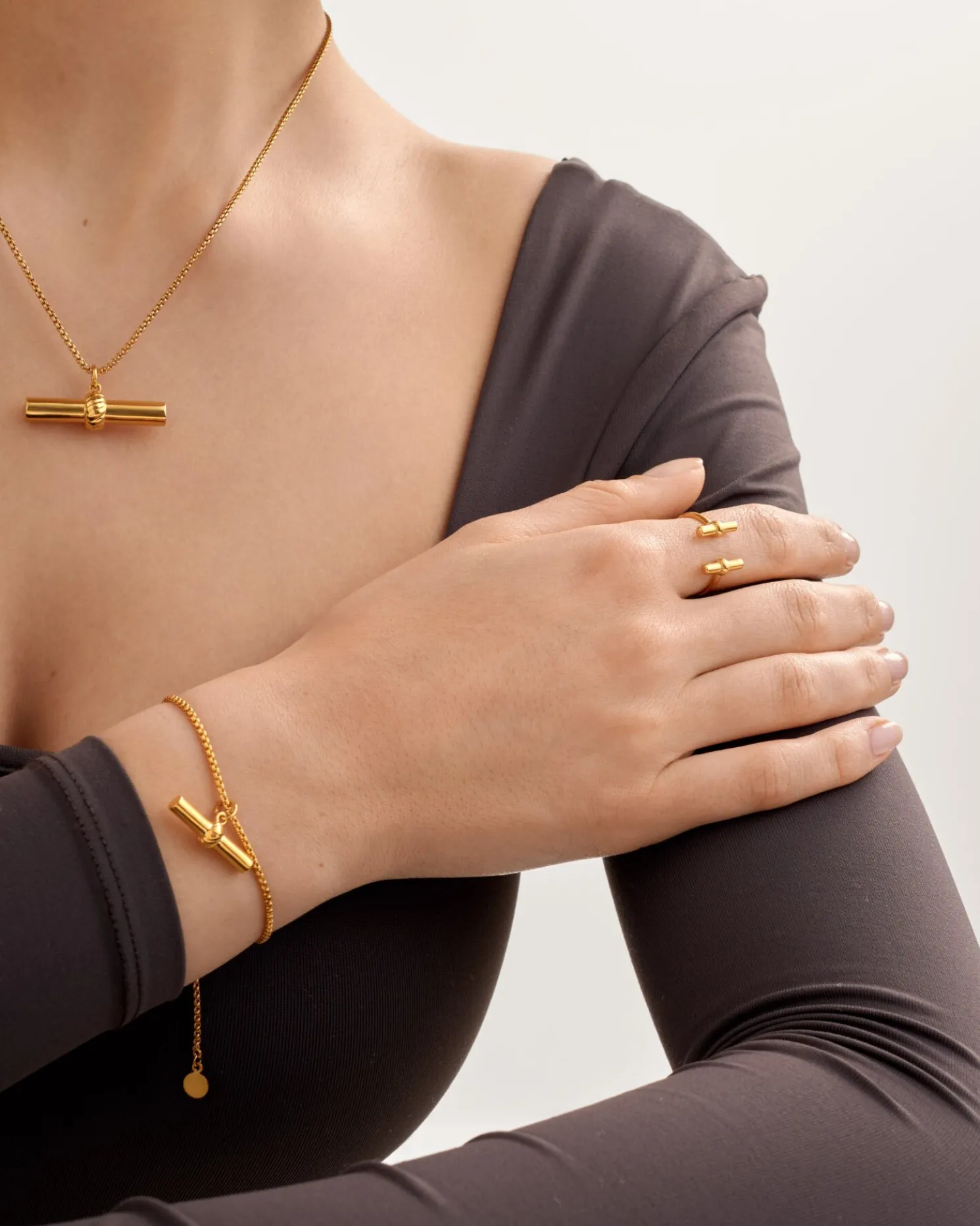 Themis Waterproof Gold T-Bar Ring