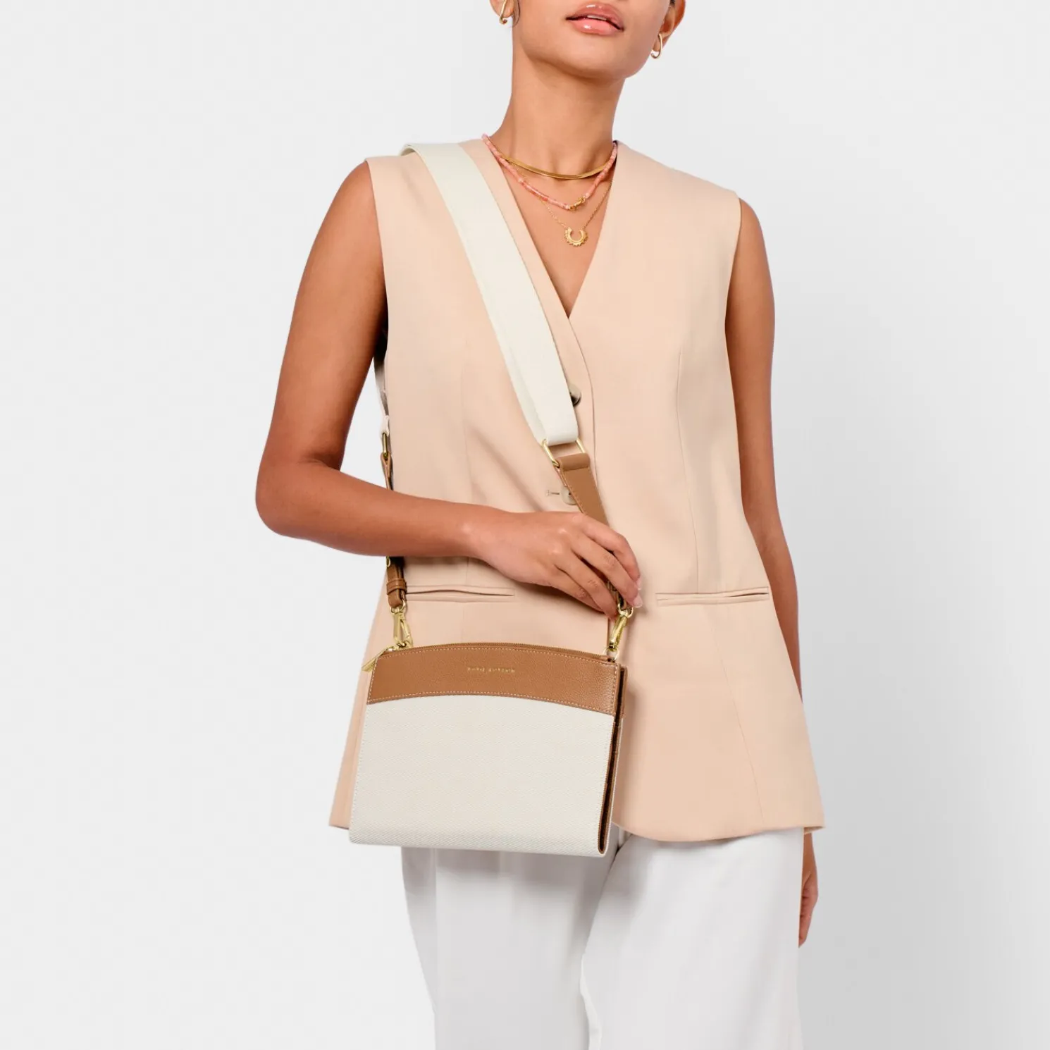 Travel Organiser Crossbody Bag